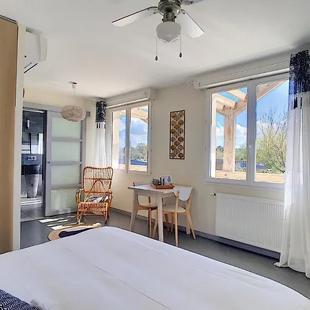 Hotel Le Ponton D'hydroland -