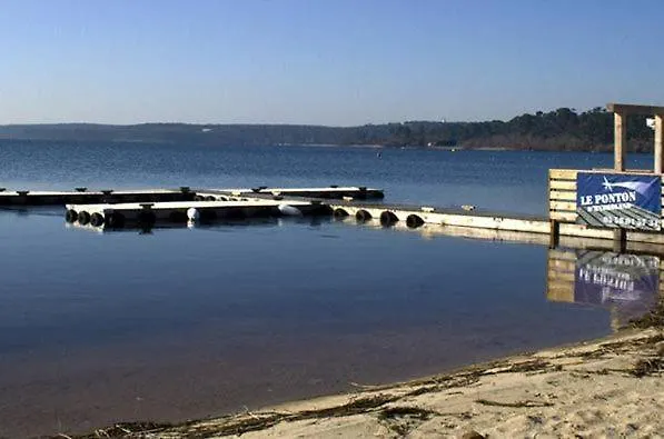 Le Ponton D'hydroland - Hotel