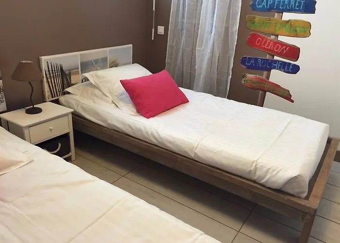 Le Ponton D'hydroland - Hotel