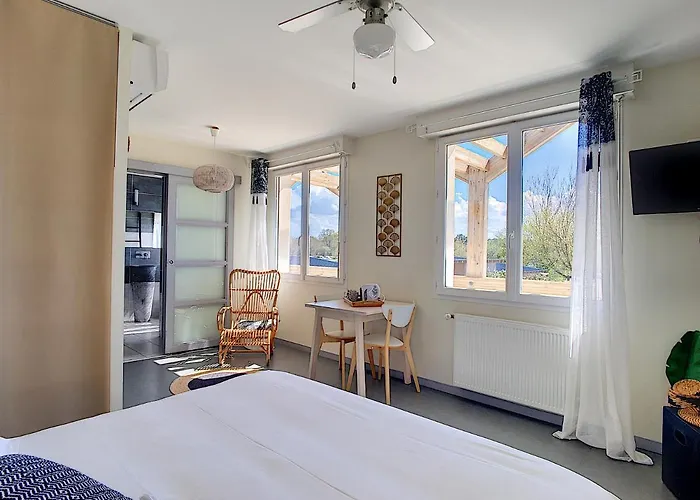 Hotel Le Ponton D'hydroland -